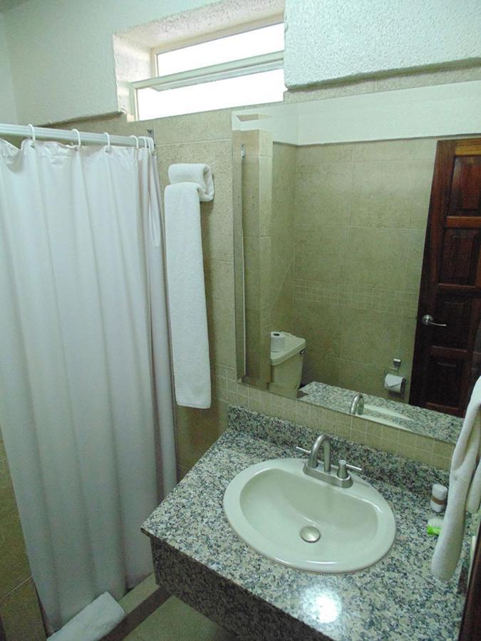 Hotel Hacienda 시우다드구스만 외부 사진
